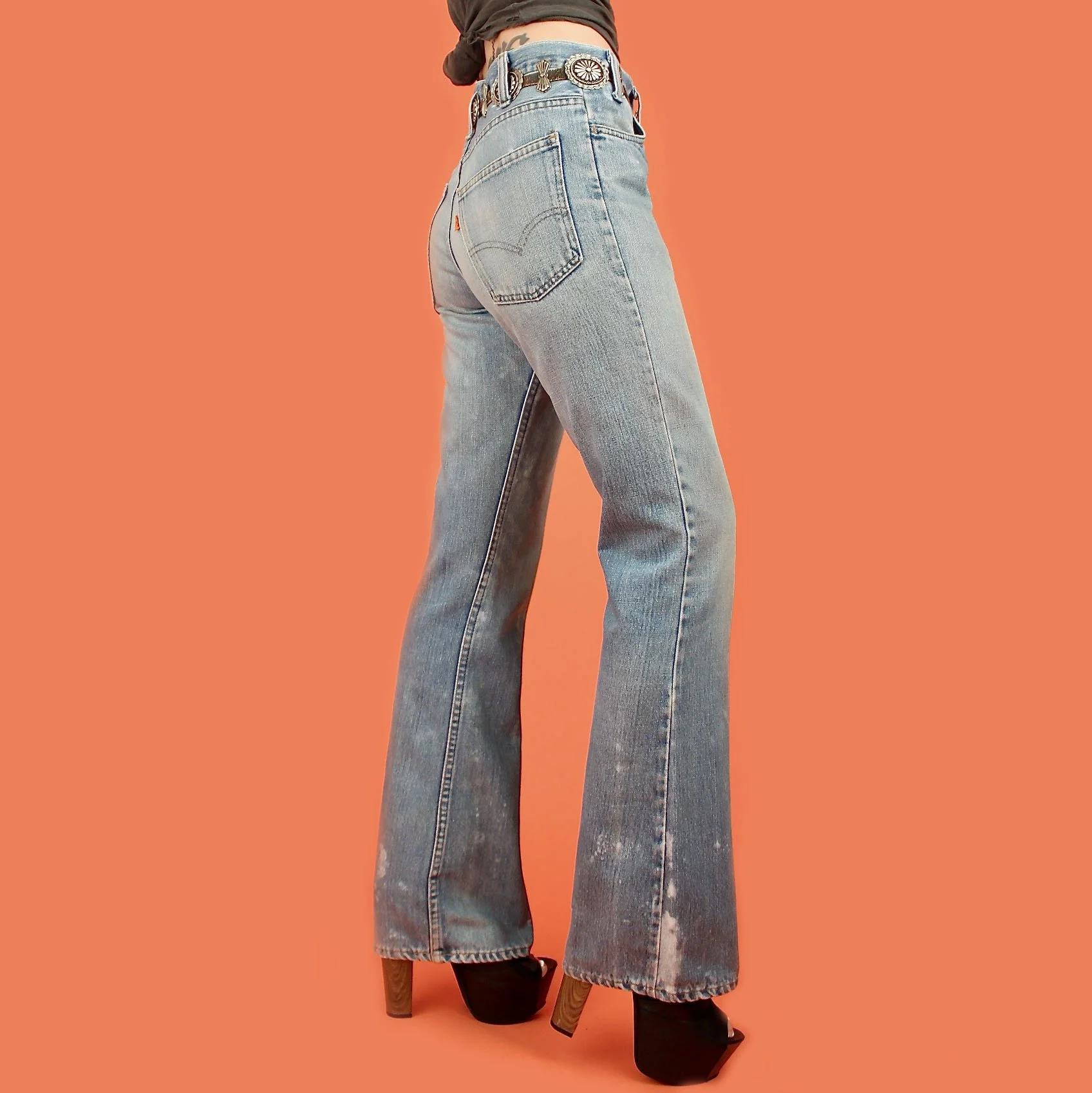 ViNtAgE 1977 Orange Tab Levi's 646 Jeans // Distressed Bleached